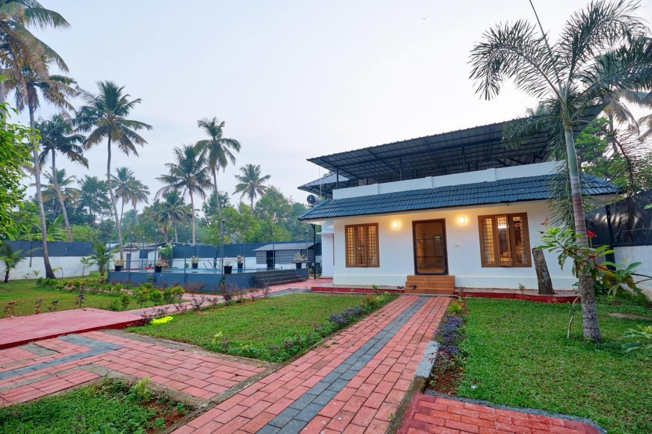 Waves And Shores Beach Villa Mararikulam Luaran gambar