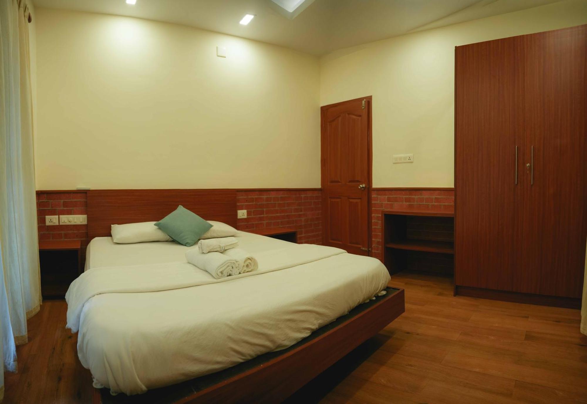 Waves And Shores Beach Villa Mararikulam Luaran gambar